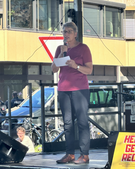 Petra Broistedt auf der Demo "Herbst gegen Rechts" am 16.09.2023